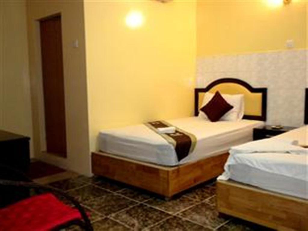 Golden Boat Guesthouse Phnom Penh Exterior photo